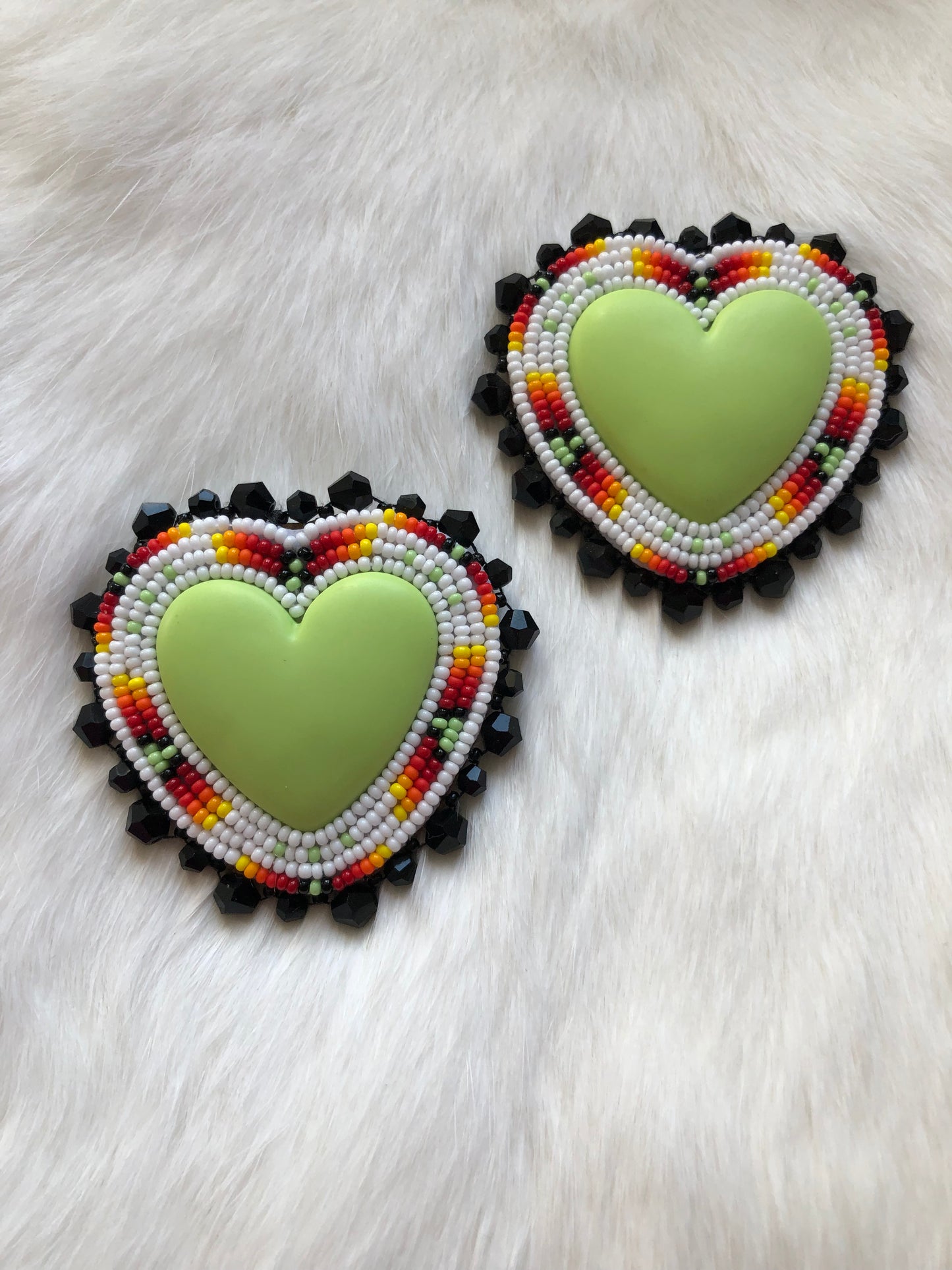 Green and black hearts